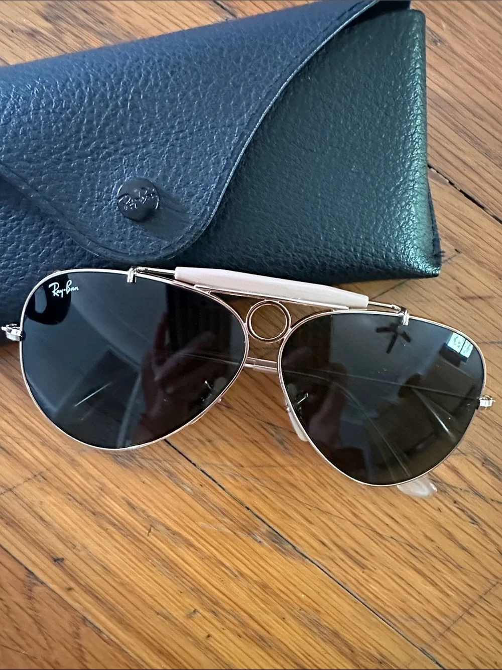 Ray-Ban RB3138 Shooter Aviator Sunglasses Gold + Case